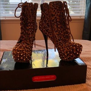 Spiked Leopard Sz 10 ALBA Stiletto Boots